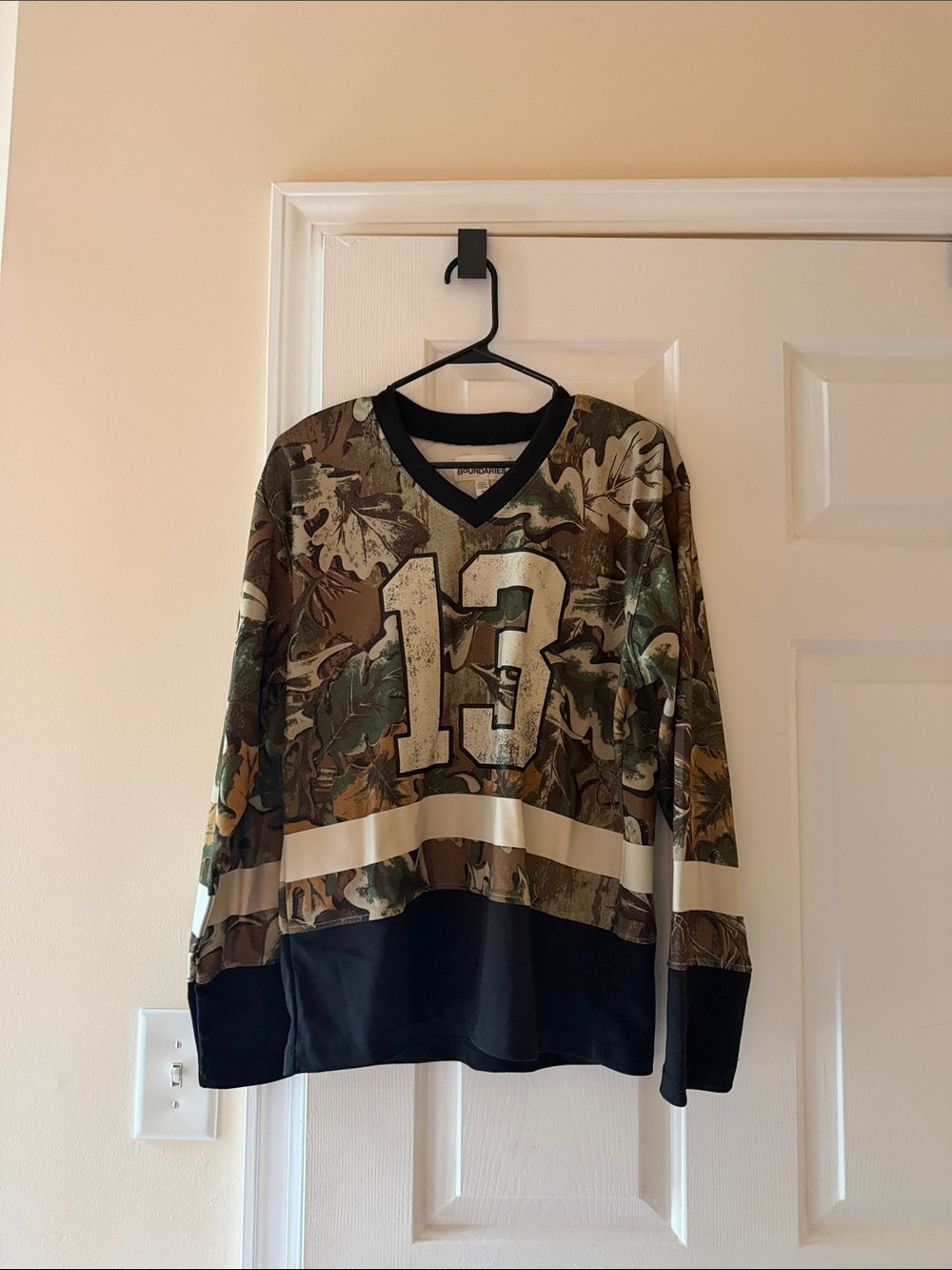 No Boundaries Camouflage V-Neck 13 Tee